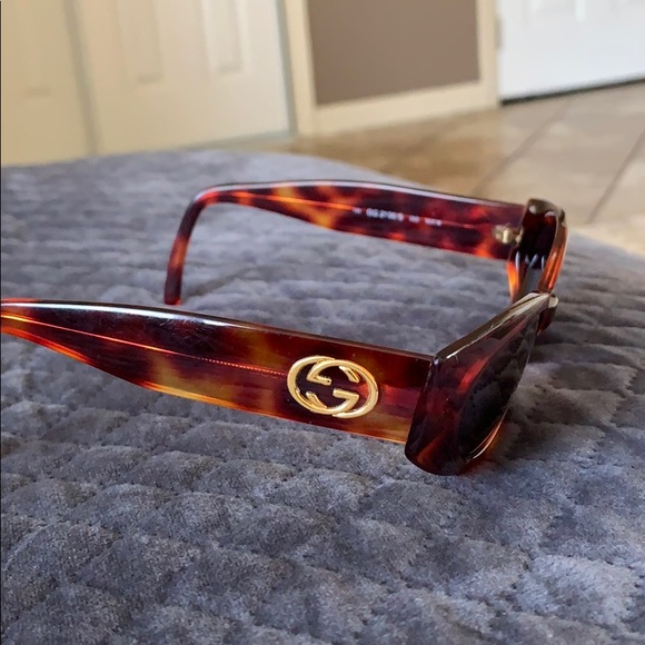 tortoise gucci sunglasses